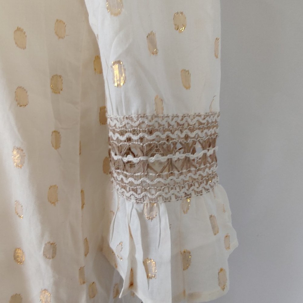 NAOO - Cream color tunic with golden accents. - Picture 6 of 10